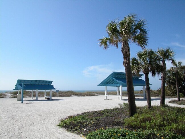 Building Photo - 2020 Harbourside Dr
