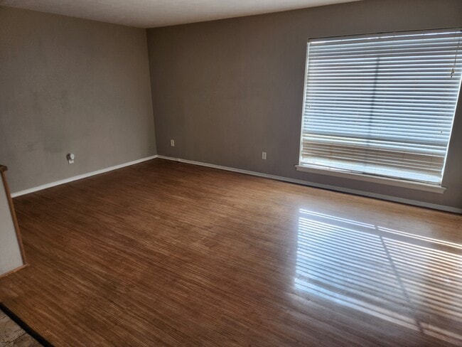 Building Photo - 5000 Bowser Ave