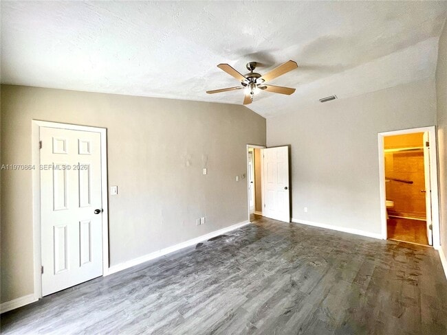 Building Photo - 11315 SW 123rd Ave