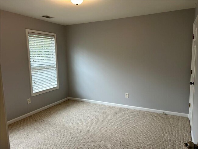 Building Photo - 3373 Star Pine Ct