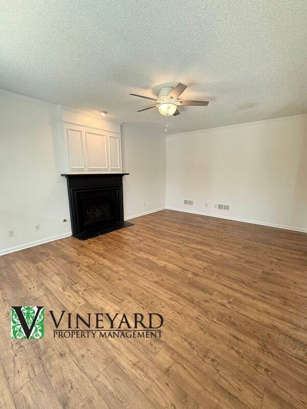 Building Photo - 303 Don Pierre Way