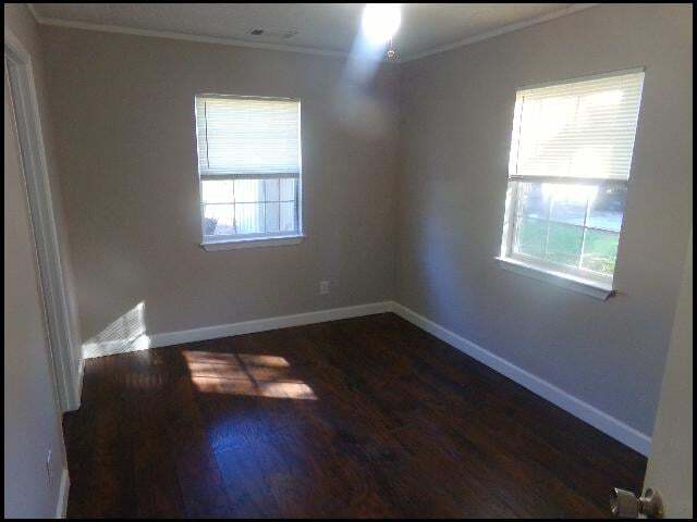 Building Photo - 17 Neal Pl