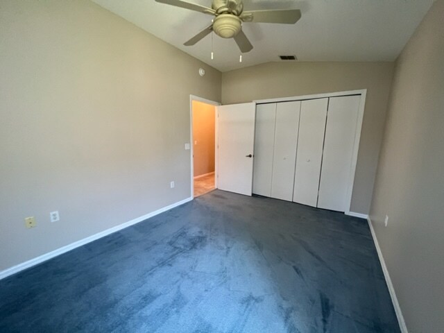 Building Photo - 645 W Sunbird Path