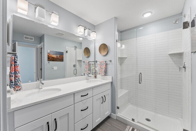 Building Photo - 6682 Serviceberry Dr