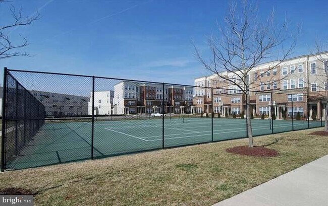 Building Photo - 1703 Aldin Ct