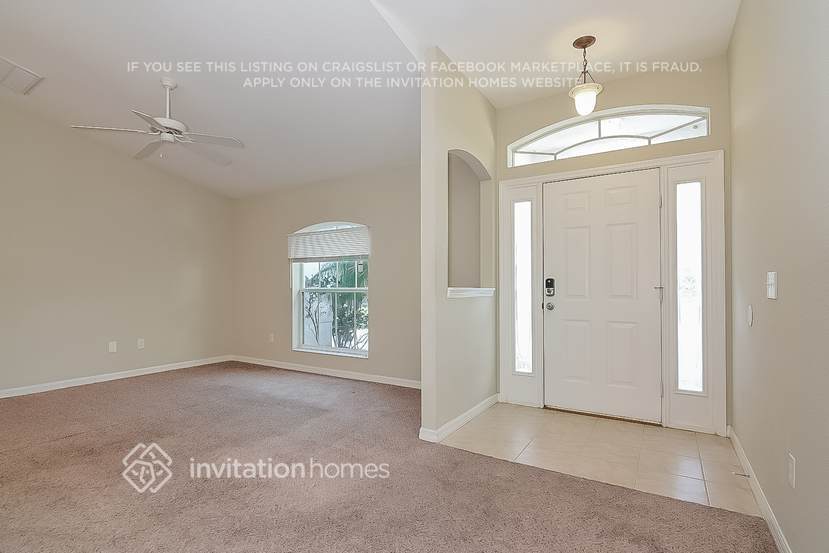 Building Photo - 6915 Glacier Ave