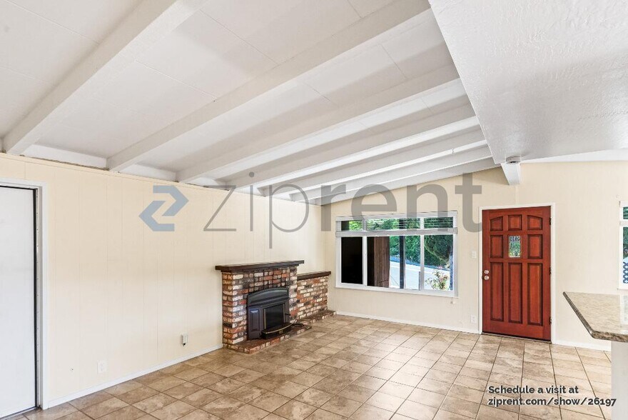 Building Photo - 499 Pebble Dr