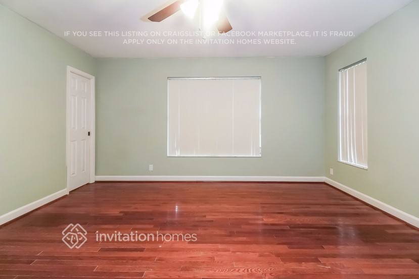 Building Photo - 765 Ryanwood Dr