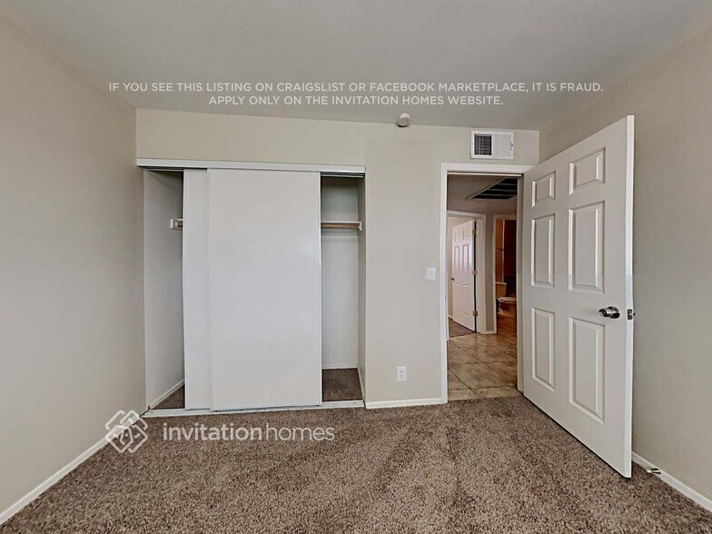 Building Photo - 113 N Jade Cir