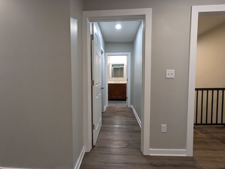 Master Suite - 5012 Dearborn St
