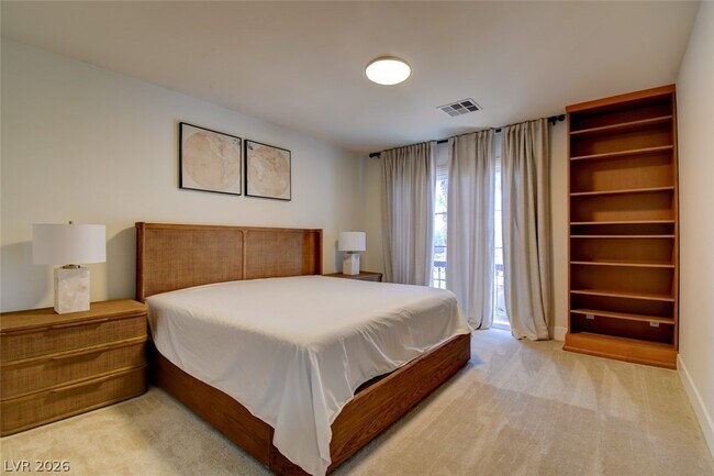 Building Photo - 7686 Gossamer Wind St