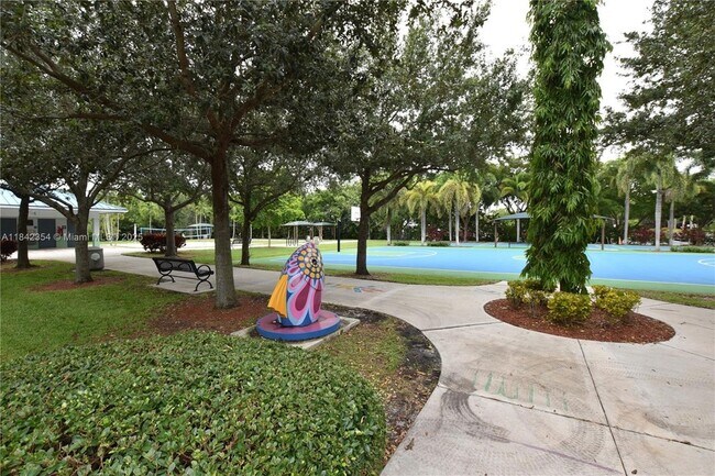 Building Photo - 3800 Oaks Clubhouse Dr