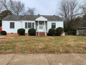 Building Photo - 2209 Milburnie Rd