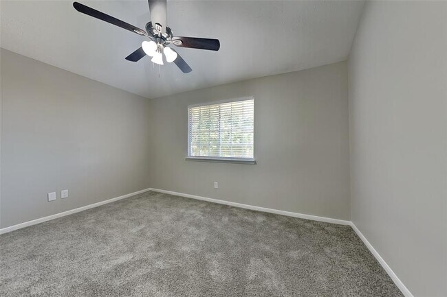 Building Photo - 6226 Langham Dr