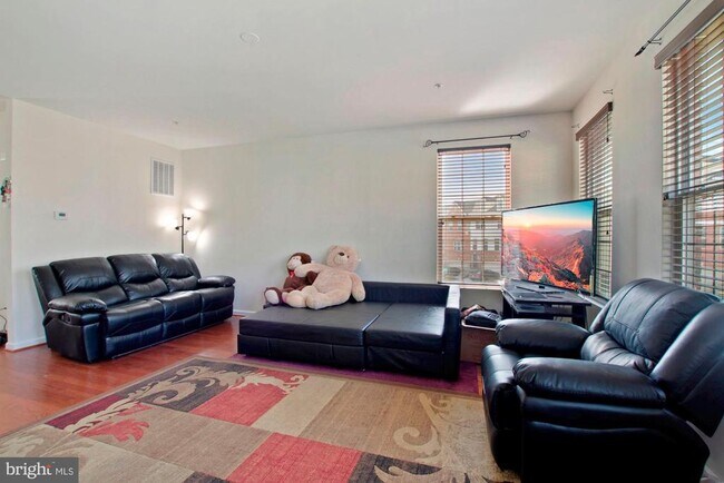Building Photo - 8570 Crooked Tree Ln