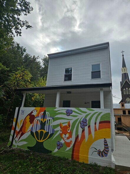 Primary Photo - 326 Taylor St