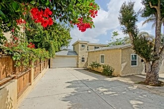Building Photo - NEWLY BUILT, CHARMING, 2-STORY REAR HOME W/ 1-CAR GARAGE + DRIVEWAY PARKING CLOSE TO SCHOOLS, PAR...