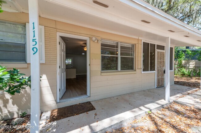 Building Photo - 1159 Green Cay Ave