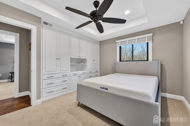 Building Photo - 2289 Brookside Dr