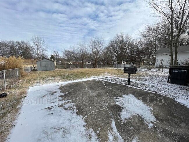 Building Photo - 1657 Ventnor Pl