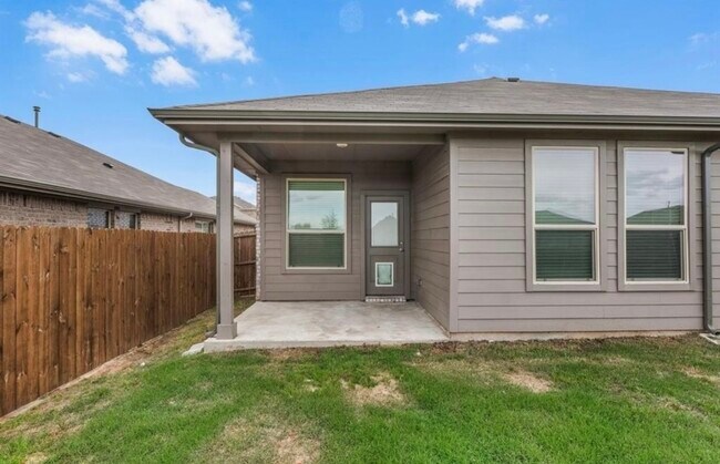 Building Photo - 2329 Briscoe Rnch Dr