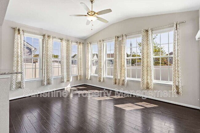Building Photo - 3327 Reserve Trl