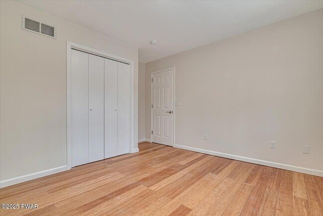 Building Photo - 502 Carrock Way