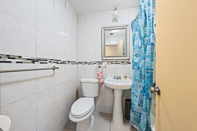Building Photo - 4057 Chukker Dr