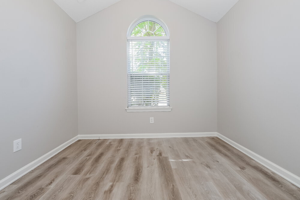 Building Photo - 2860 Highland Hill Pkwy