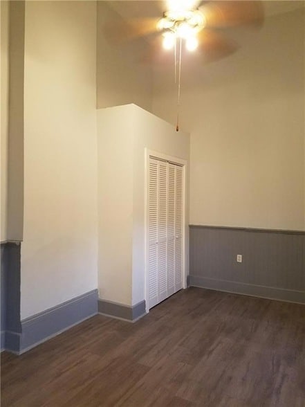 Building Photo - 921 N Miro St