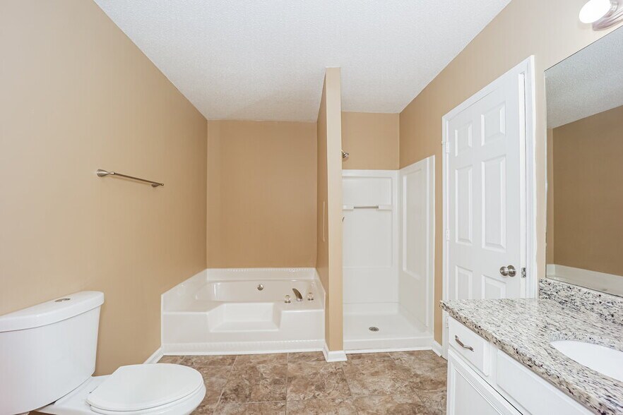 Building Photo - 5748 Chisolm Trail