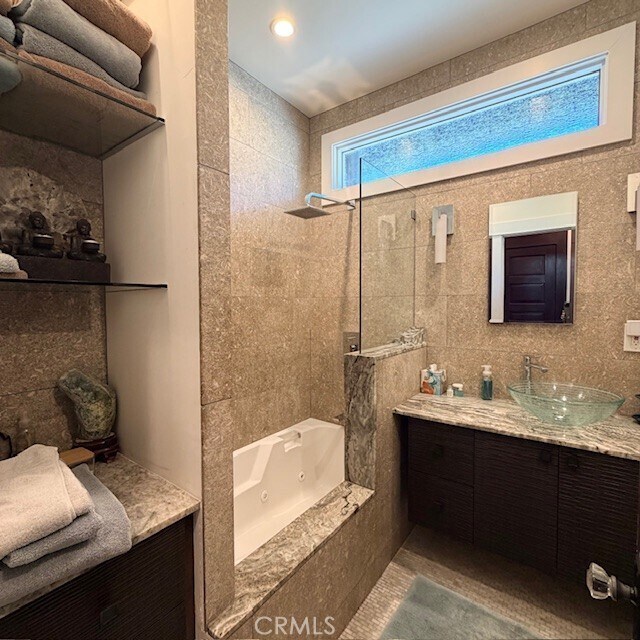 Building Photo - 100 S Prospect