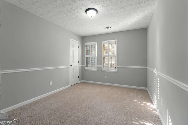 Building Photo - 1235 Green Turf Dr