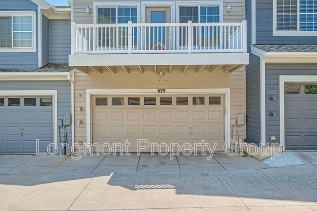 Building Photo - 679 Snowberry St