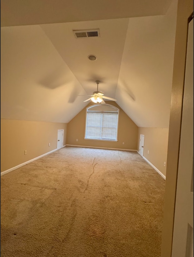 Building Photo - Spacious 3-Bedroom Condo with Modern Amenities in Prime Greenville Location