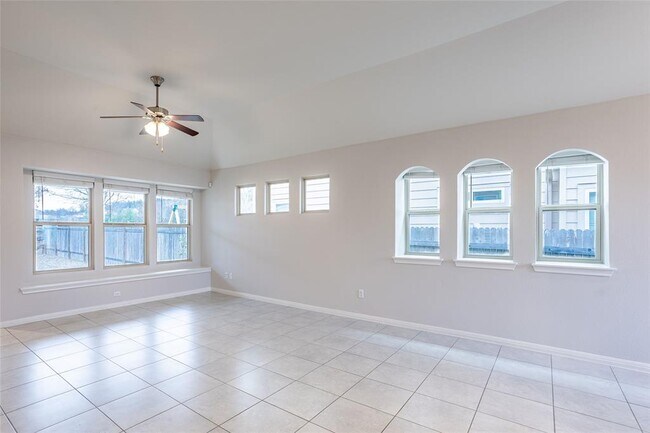 Building Photo - 615 Stampede Rd