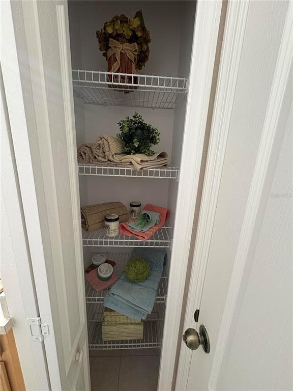 Building Photo - 316 Chelsea Dr