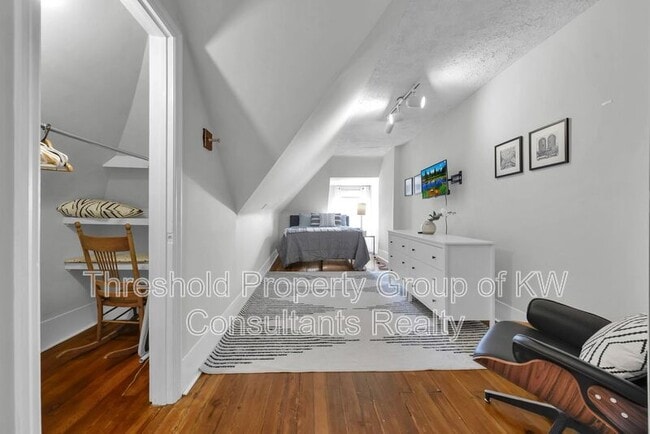 Building Photo - 1355-1357 Dennison Avenue