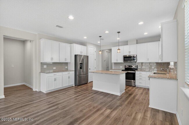 Building Photo - 2274 Lincoln Sendero Trail