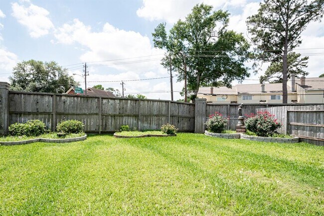 Building Photo - 4831 Eagles Glen Dr