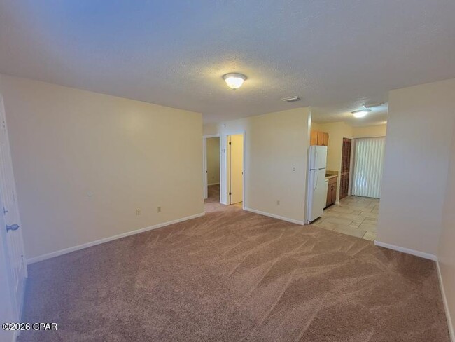 Building Photo - 3435 Orchard Wood Rd