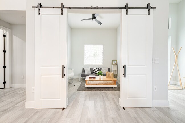 Building Photo - 3432 SW 8th St