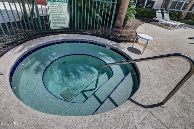 Building Photo - 170 Veracruz Dr