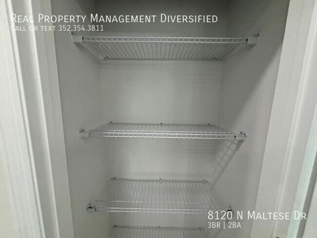 Building Photo - 8120 N Maltese Dr