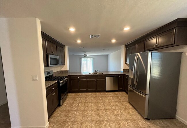 Building Photo - Two weeks free rent  "Spacious 4-Bedroom Haven with 2 Full Baths in Merced – Your Dream Home Awai...