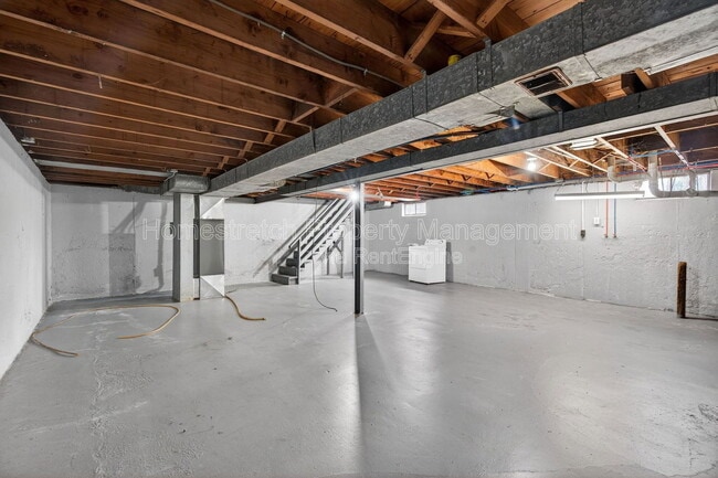 Building Photo - 12070 Garden Ln