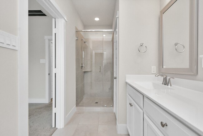Building Photo - 731 Strawberry Pines Ct