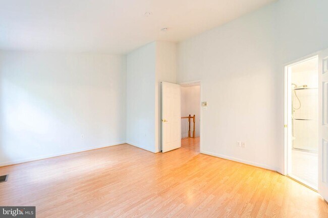 Building Photo - 15154 Brazil Cir