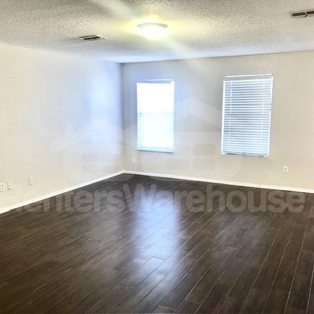 Building Photo - Lease to own option - 50% off one month lease