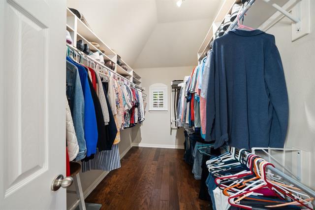 Building Photo - 14881 Holly Leaf Dr